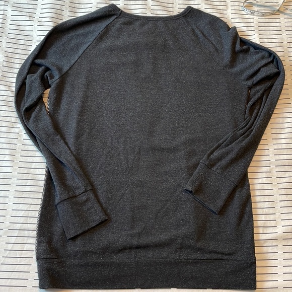 ECRU MODAL SWEATER.  SIZE SMALL. - Picture 5 of 8